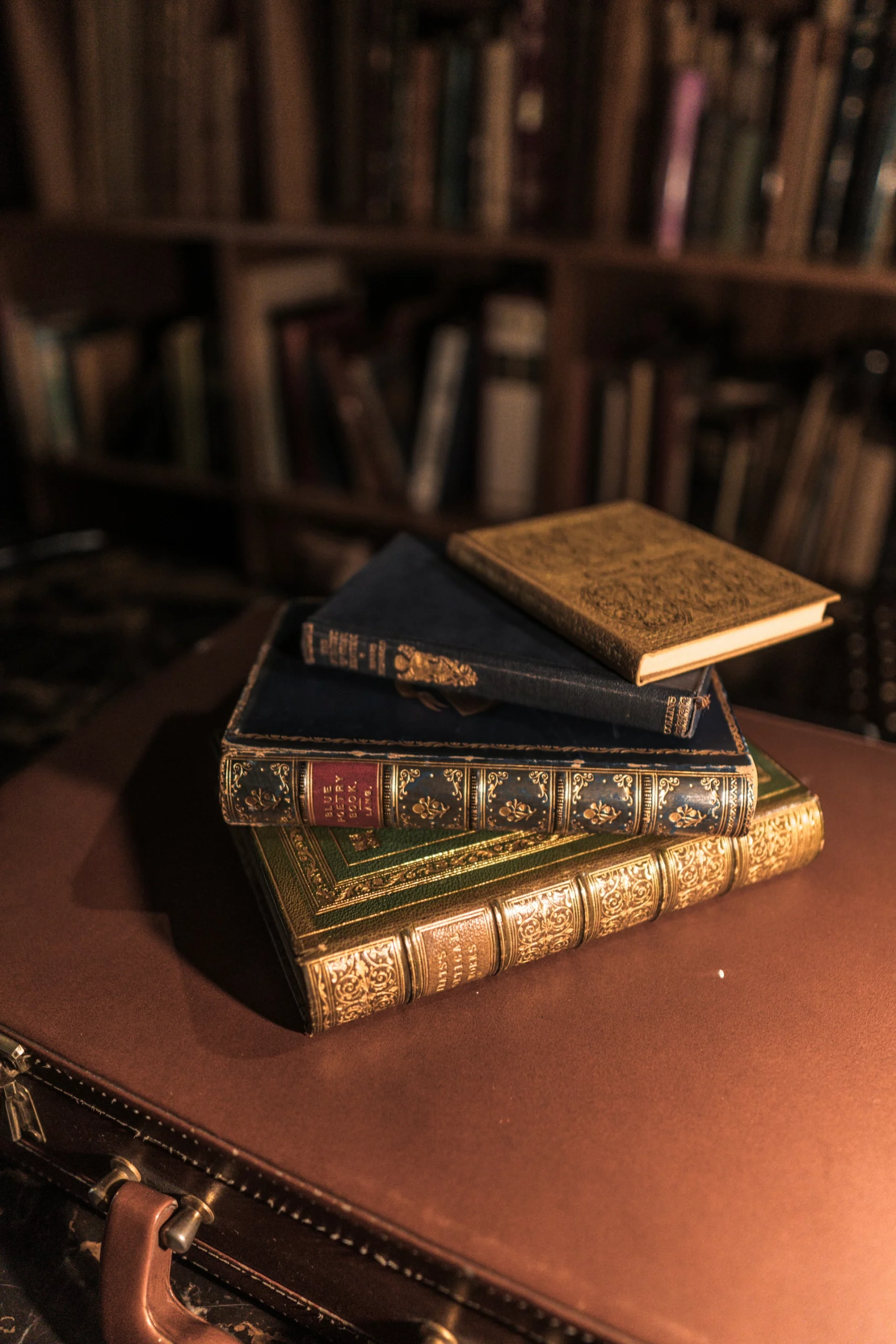 How to Determine the Value of Old Books - Antique Book Prices