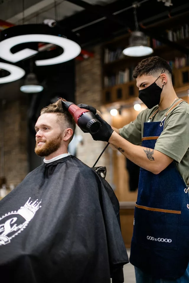 How much do barbers earn